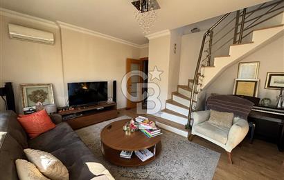 Acıbadem Fulya Bloklarında Satılık Balkonlu ve Teraslı Kapalı Otoparklı 3+1 Dubleks Daire