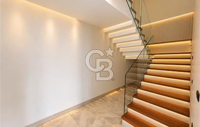 BORNOVA YEŞİLOVA İKON LIVE | 5+1 LOFT DUBLEKS | 475 M² | KÖRFEZ & ŞEHİR MANZARALI