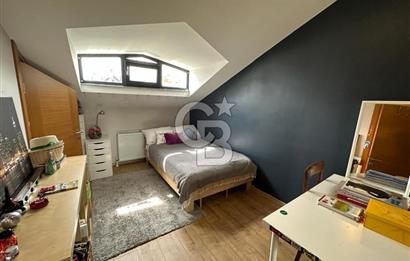 Acıbadem Fulya Bloklarında Satılık Balkonlu ve Teraslı Kapalı Otoparklı 3+1 Dubleks Daire