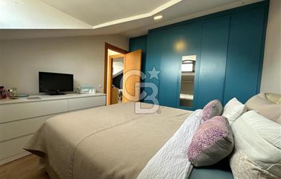 Acıbadem Fulya Bloklarında Satılık Balkonlu ve Teraslı Kapalı Otoparklı 3+1 Dubleks Daire