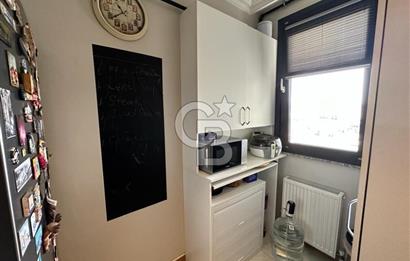 Acıbadem Fulya Bloklarında Satılık Balkonlu ve Teraslı Kapalı Otoparklı 3+1 Dubleks Daire