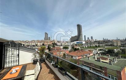 Acıbadem Fulya Bloklarında Satılık Balkonlu ve Teraslı Kapalı Otoparklı 3+1 Dubleks Daire