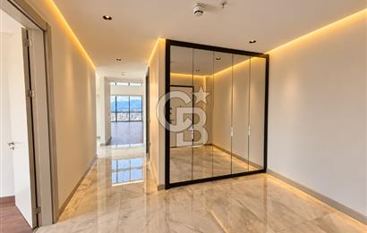 BORNOVA YEŞİLOVA İKON LIVE | 5+1 LOFT DUBLEKS | 475 M² | KÖRFEZ & ŞEHİR MANZARALI