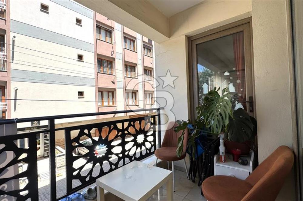 Karşıyaka Goncalar Mahallesi Merkezi Konumda Satılık 2+1 Daire