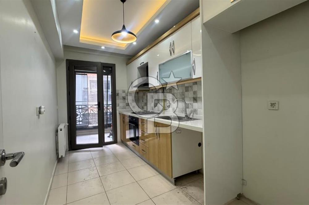 Karşıyaka Cumhuriyet Mahallesinde 2+1 Kiralık Daire