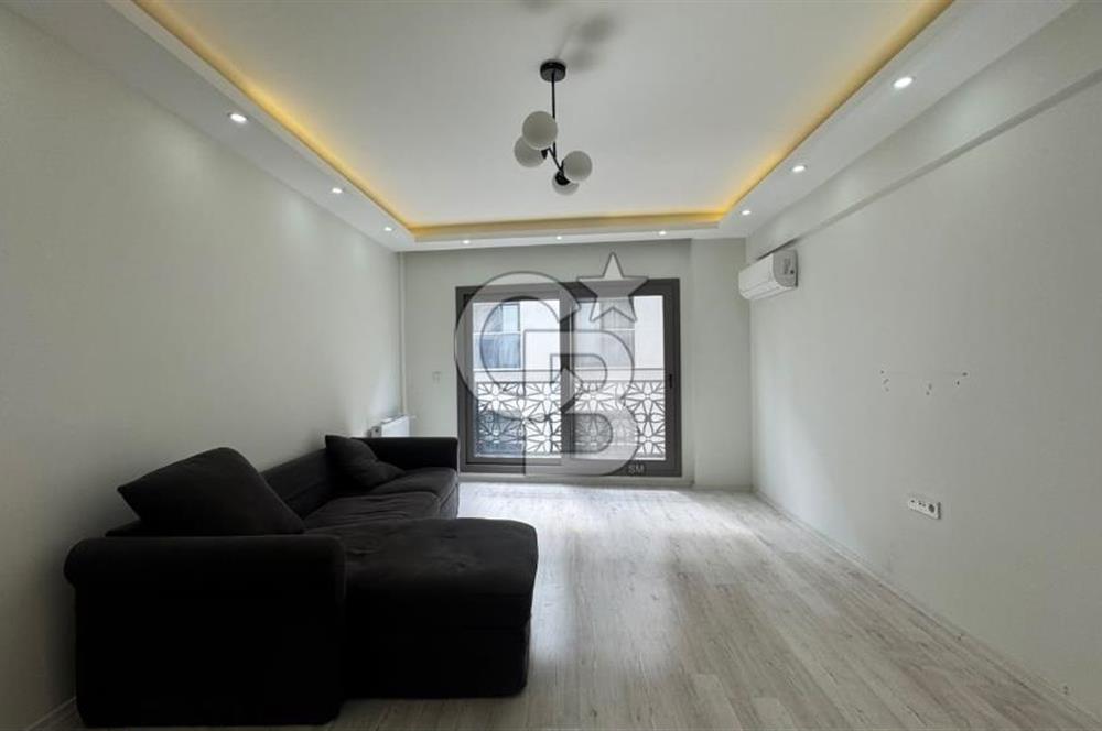 Karşıyaka Cumhuriyet Mahallesinde 2+1 Kiralık Daire