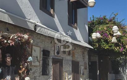 ÇEŞME ALAÇATI'DA DEVREN KİRALIK MEYHANE