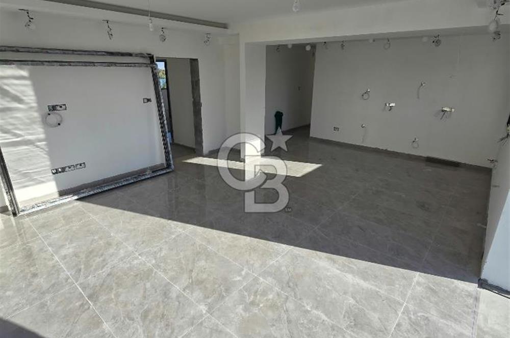 Gönyeli'de Kuzey Çevre Yoluna 1 Dk Sürüş Mesafesinde  Satılık 3+1 Ultralüx Penthouse!!!