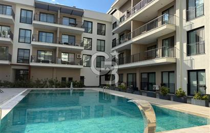 BORNOVA YEŞİLOVA İKON CADDE'DE 2+1 ARAKAT 94m2 SATILIK LÜKS DAİRE