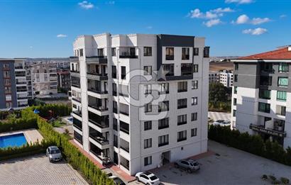 KAYAPA İNCİ ORMAN EVLERİ 1 SİTESİNDE HAVUZLU 3+1 SATILIK DAİRE