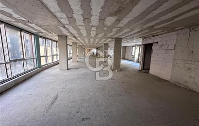 COMMERCIAL BUILDING FOR SALE IN BUYUKCEKMECE CENTER INONU AVENUE: 4,190 SQM 6-STOREY PRIME ASSET