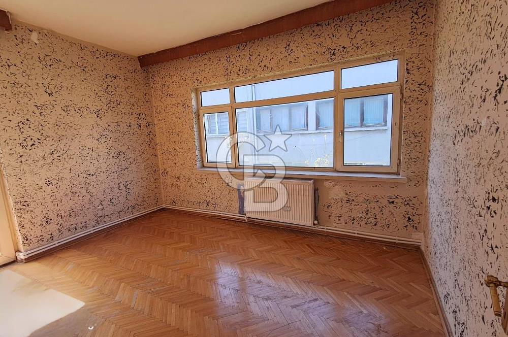 Kızılay Merkez,İnkılap Sokak'taOfis veya MeskeneUygun3+1 Kiralık
