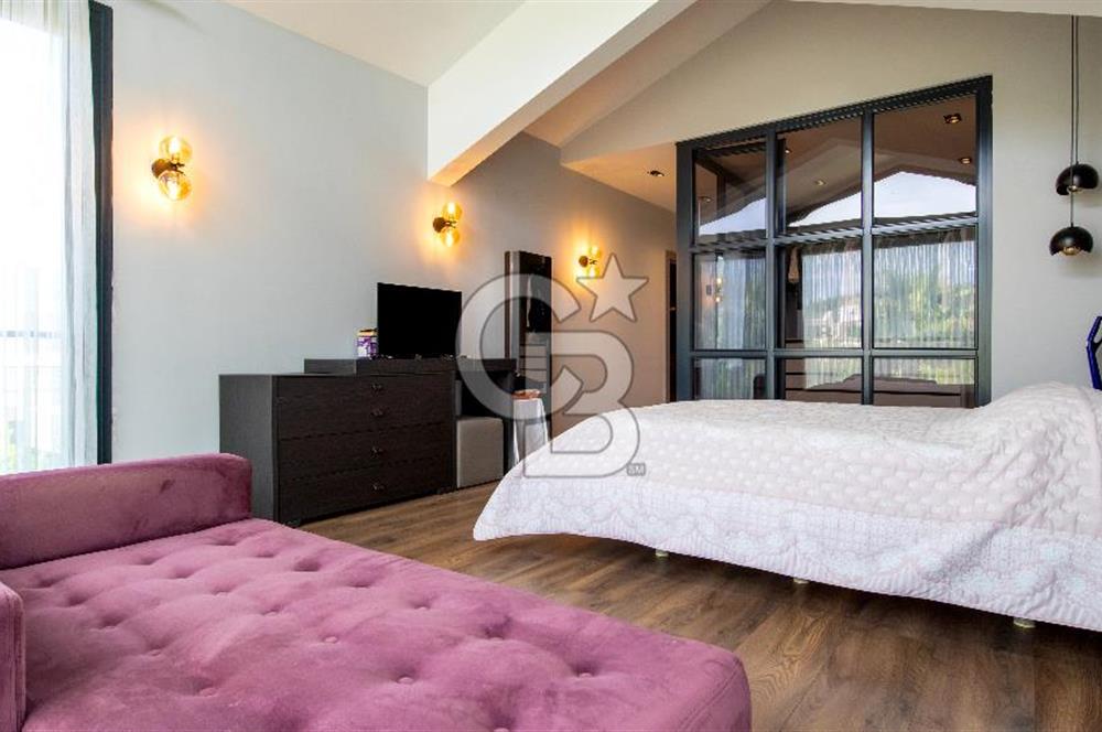 Venüs Bağdatlıdan İtokent Sitesi Full Bakımlı Havuzlu 7+1 Villa
