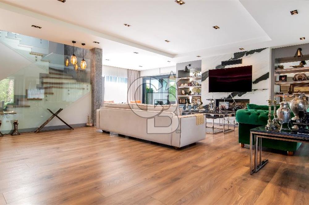 Venüs Bağdatlıdan İtokent Sitesi Full Bakımlı Havuzlu 7+1 Villa