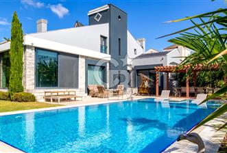 Venüs Bağdatlıdan İtokent Sitesi Full Bakımlı Havuzlu 7+1 Villa - 9 - 376383