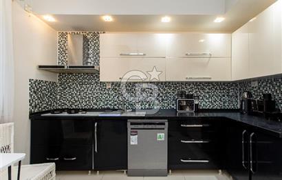 Foça İsmetpaşa Mah. Denize Yakın Satılık 4+1 Tripleks Villa