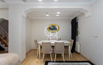 Foça İsmetpaşa Mah. Denize Yakın Satılık 4+1 Tripleks Villa