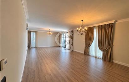 BURSA, MODA BADEMLİ SİTESİ'nde SATILIK 4+1 DAİRE