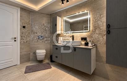 Karşıyaka Girne Bulvarı 4+1 Full Tadilatlı Satılık Daire