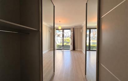 BURSA, MODA BADEMLİ SİTESİ'nde SATILIK 4+1 DAİRE
