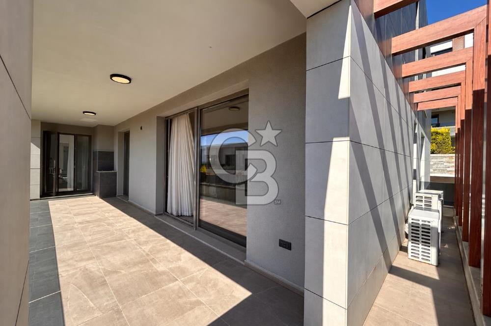 BURSA, MODA BADEMLİ SİTESİ'nde SATILIK 4+1 DAİRE