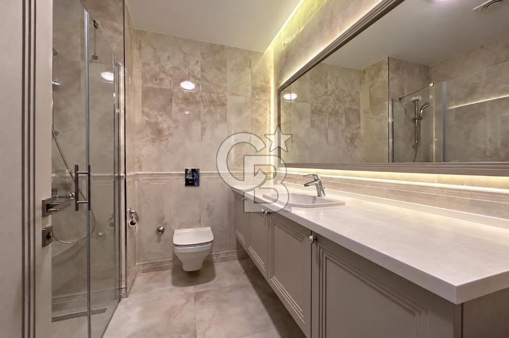 BURSA, MODA BADEMLİ SİTESİ'nde SATILIK 4+1 DAİRE