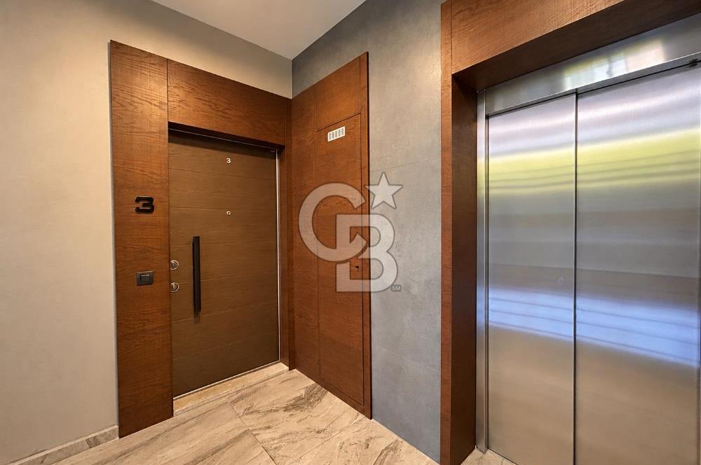 BURSA, MODA BADEMLİ SİTESİ'nde SATILIK 4+1 DAİRE