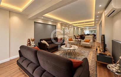Karşıyaka Girne Bulvarı 4+1 Full Tadilatlı Satılık Daire