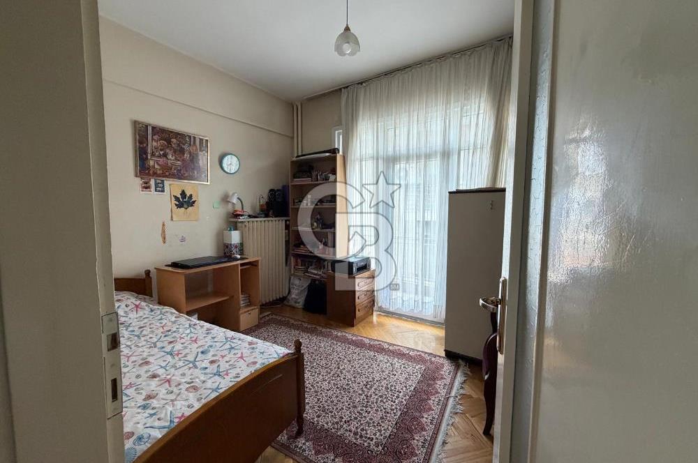 AKAY CAD.KAVAKLIDERE KIZILIRMAK SOKAK'TA SATILIK 3+1 DAİRE