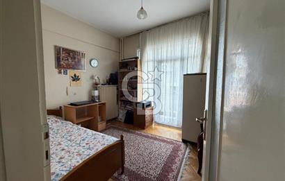 AKAY CAD.KAVAKLIDERE KIZILIRMAK SOKAK'TA SATILIK 3+1 DAİRE