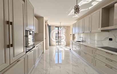 BURSA, MODA BADEMLİ SİTESİ'nde SATILIK 4+1 DAİRE