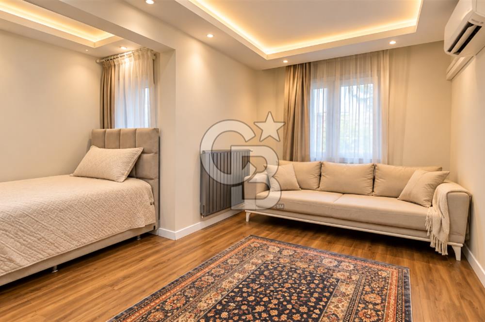 Karşıyaka Girne Bulvarı 4+1 Full Tadilatlı Satılık Daire