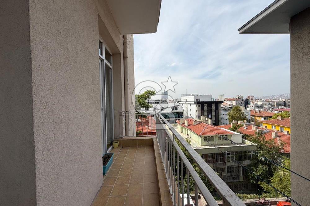 AKAY CAD.KAVAKLIDERE KIZILIRMAK SOKAK'TA SATILIK 3+1 DAİRE