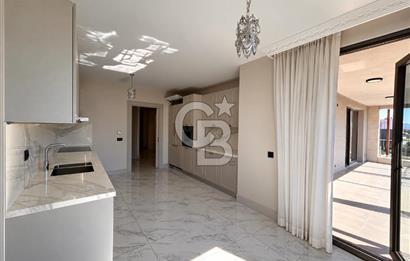 BURSA, MODA BADEMLİ SİTESİ'nde SATILIK 4+1 DAİRE