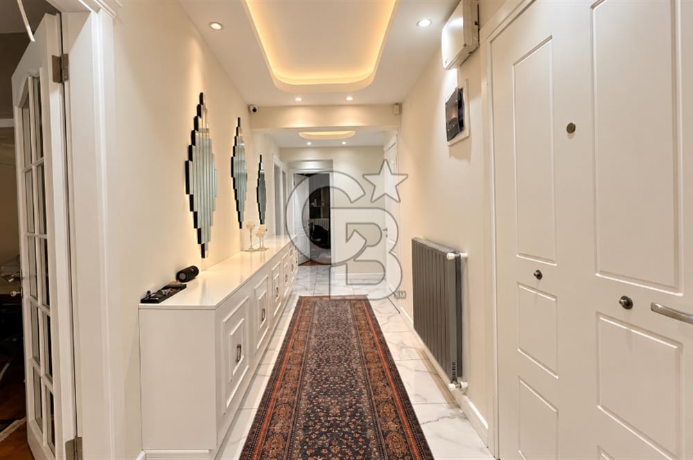 Karşıyaka Girne Bulvarı 4+1 Full Tadilatlı Satılık Daire