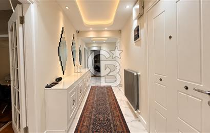 Karşıyaka Girne Bulvarı 4+1 Full Tadilatlı Satılık Daire