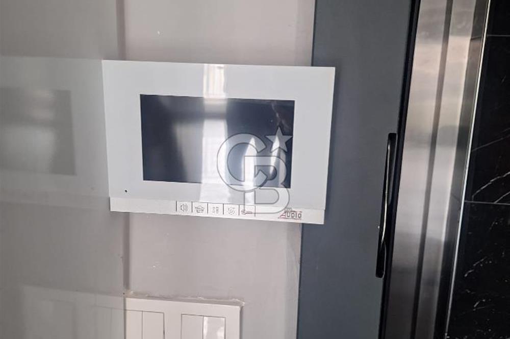 Yalova Merkez Safran Yolunda Yeni Binada Geniş 1+1 Daire