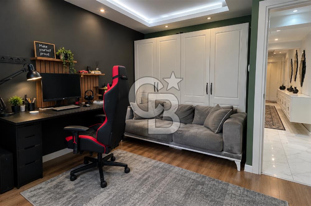 Karşıyaka Girne Bulvarı 4+1 Full Tadilatlı Satılık Daire
