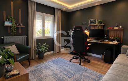 Karşıyaka Girne Bulvarı 4+1 Full Tadilatlı Satılık Daire