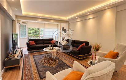Karşıyaka Girne Bulvarı 4+1 Full Tadilatlı Satılık Daire