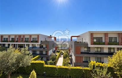 BURSA, MODA BADEMLİ SİTESİ'nde SATILIK 4+1 DAİRE