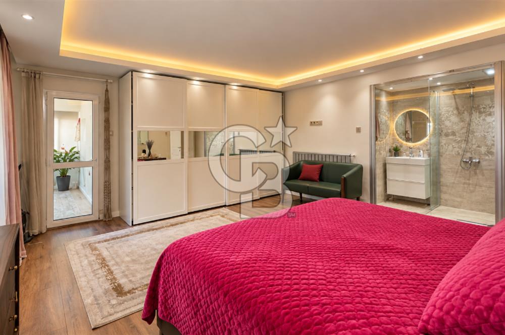 Karşıyaka Girne Bulvarı 4+1 Full Tadilatlı Satılık Daire