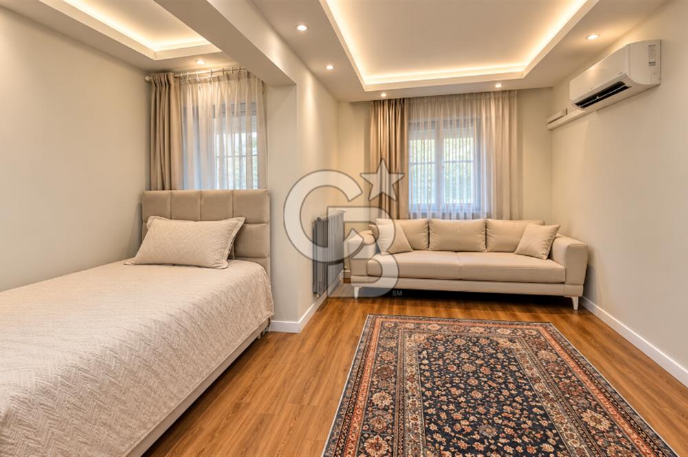 Karşıyaka Girne Bulvarı 4+1 Full Tadilatlı Satılık Daire