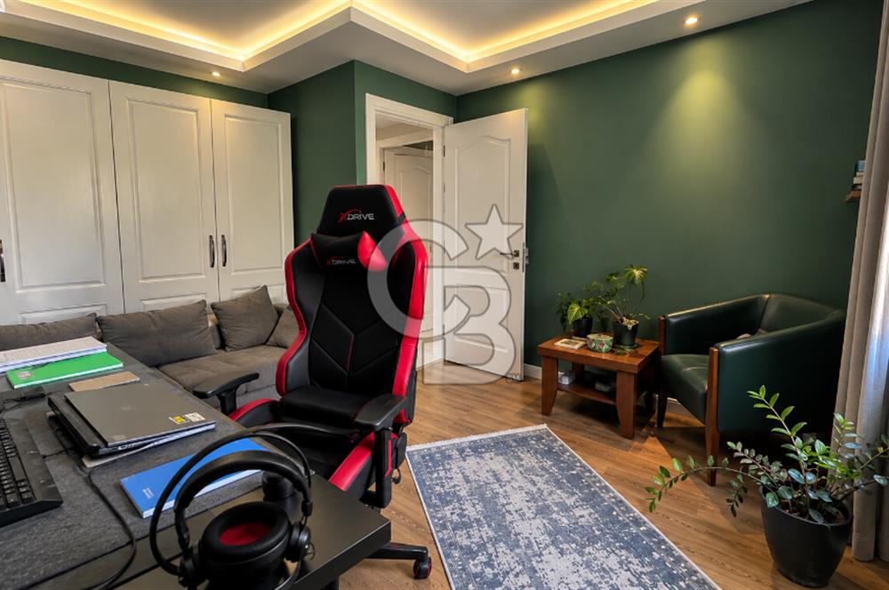 Karşıyaka Girne Bulvarı 4+1 Full Tadilatlı Satılık Daire
