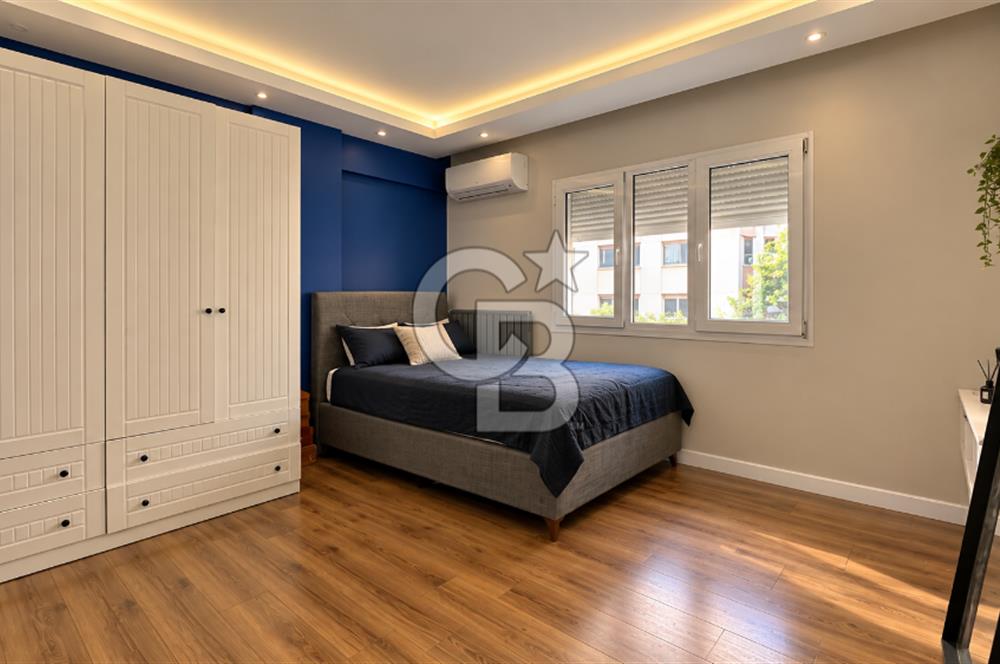 Karşıyaka Girne Bulvarı 4+1 Full Tadilatlı Satılık Daire