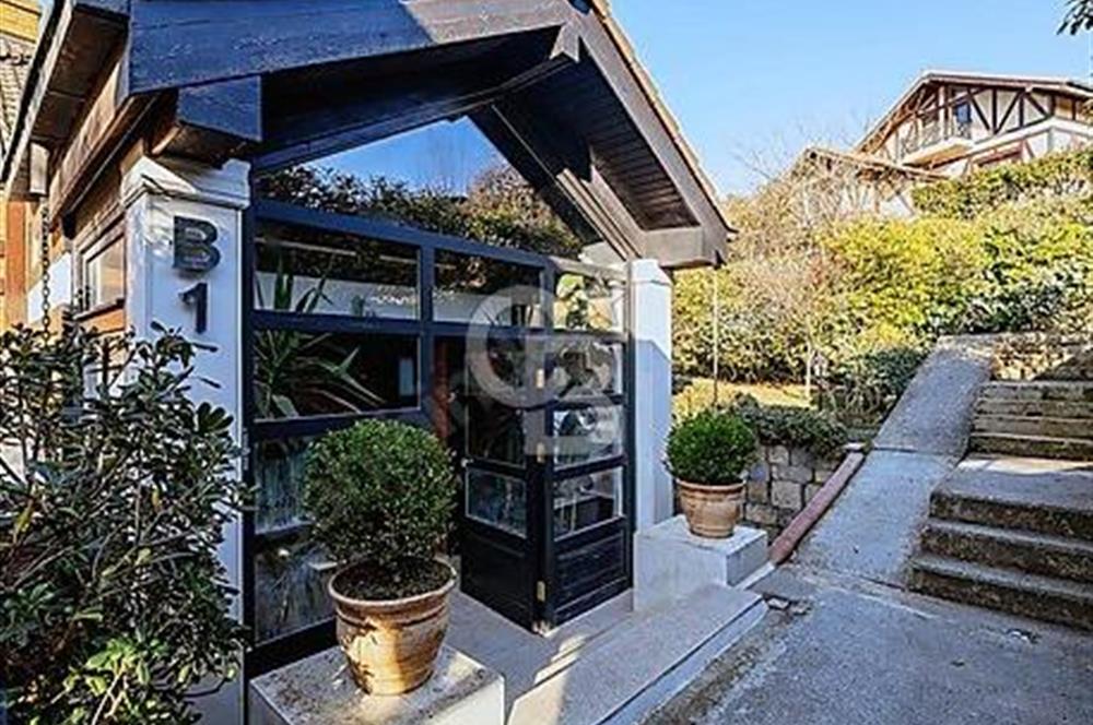 Riva Konaklarında Satılık Ultra Lüks Villa/Luxury Villa For Sale