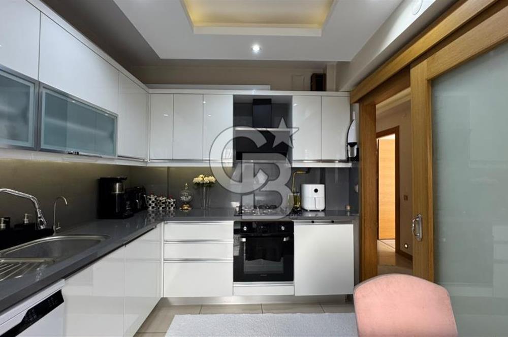 Karşıyaka Dedebaşı Mhallesinde Satılık 3+1 Daire