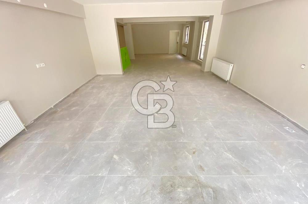 KIZILCAHAMAMDA OTELLER ve TERMAL TESİSLER BÖLGESİNDE MİLLİ PARK YOLU ÜZERİ SATILIK DÜKKAN