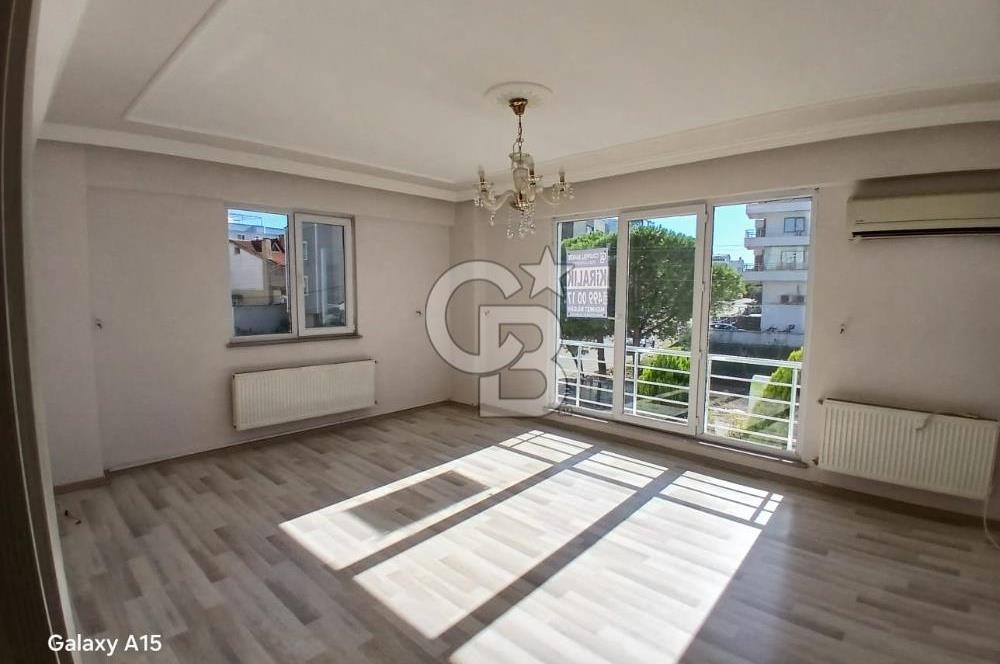 Lapseki Cumhuriyet Mah.'de ARAKAT 2+1 Kiralık Daire