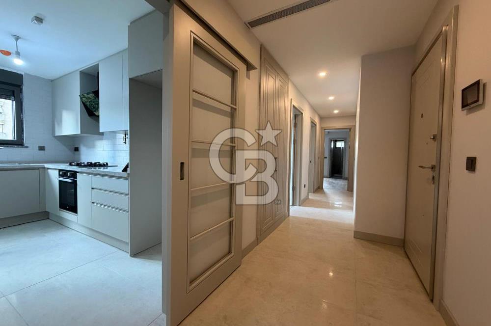 Erenköy’de yeni bitmiş binada balkonlu ebeveynli 3+1